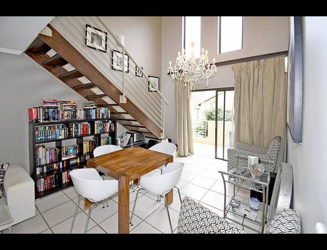 1 BEDROOM APARTMENT FOR SALE IN BRYANSTON